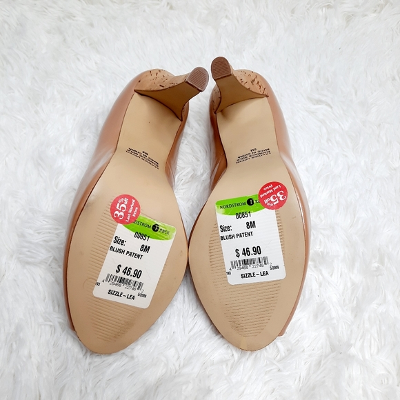 Preview International Women's Heels Size 8 Shimmer Pink Patent Leather - Picture 7 of 7